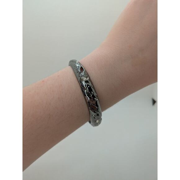 Alexis Bittar Gun Metal Rhinestone Bangle 8" Stackable Graduated Cutouts - Picture 4 of 5